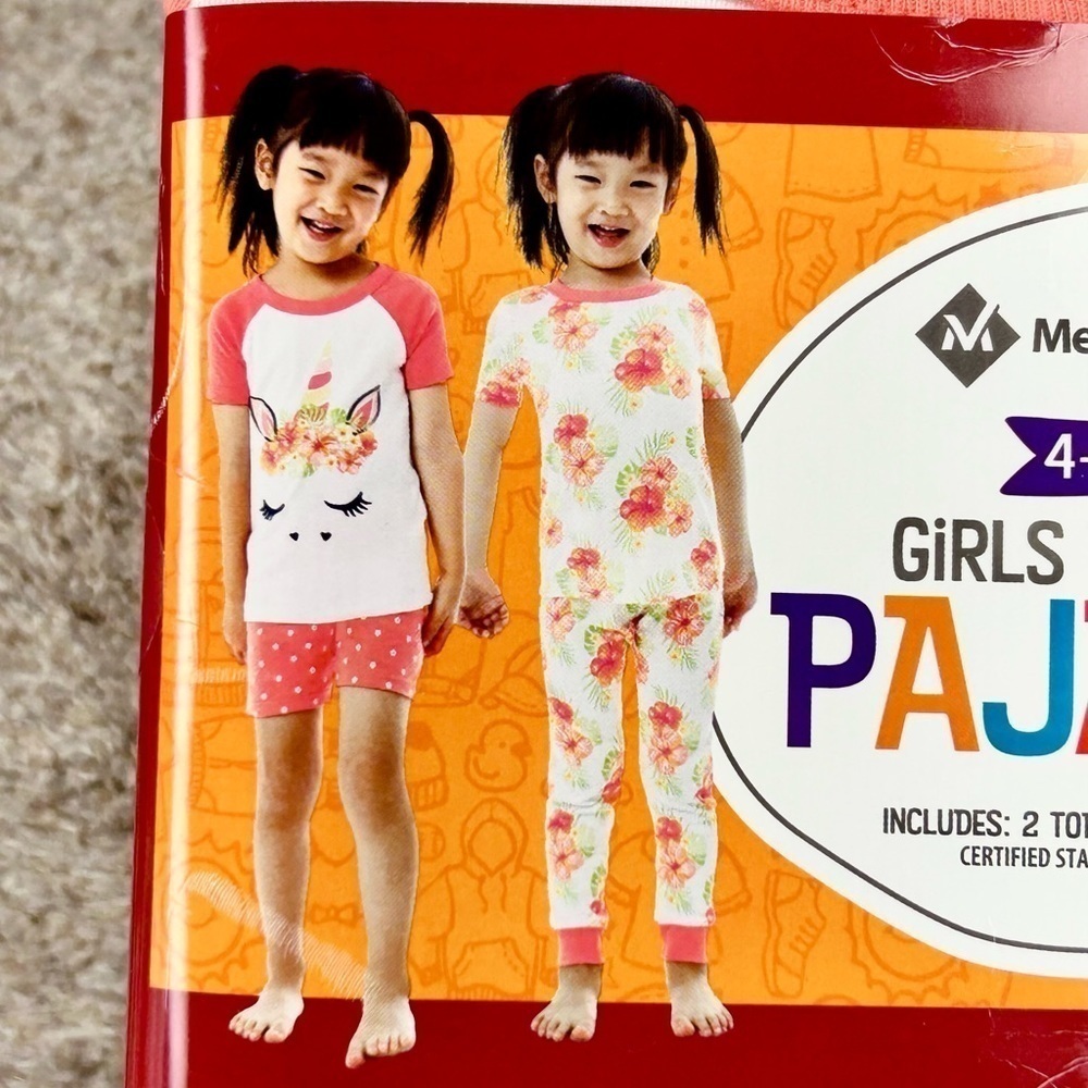 Member's Mark Girl's 4-Piece Snug Fit Mix-N-Match Favorite Pajamas Set - Picture 9 of 10